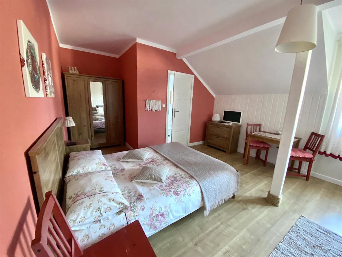 Szary Domek Apartamenty Ustka Eksteriør bilde