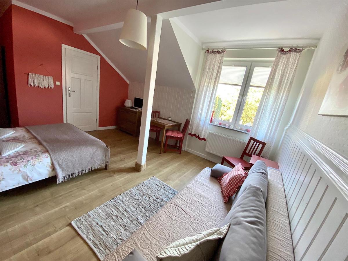 Szary Domek Apartamenty Ustka Eksteriør bilde
